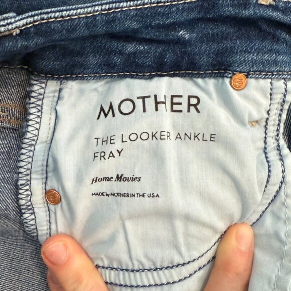 MOTHER The Looker Ankle Fray Jeans in Home Movies Size 26 - Picture 6 of 9